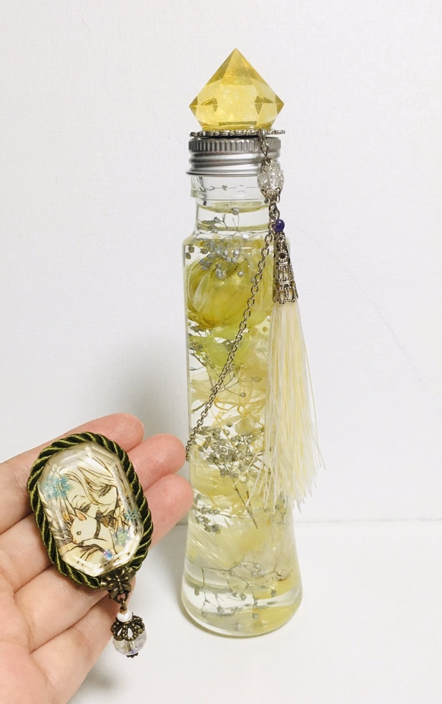 「雪割の花」コラボブローチ