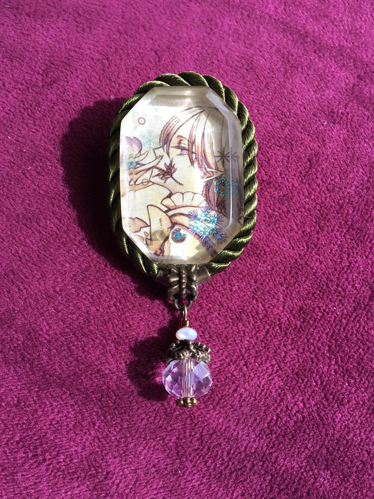 「雪割の花」コラボブローチ