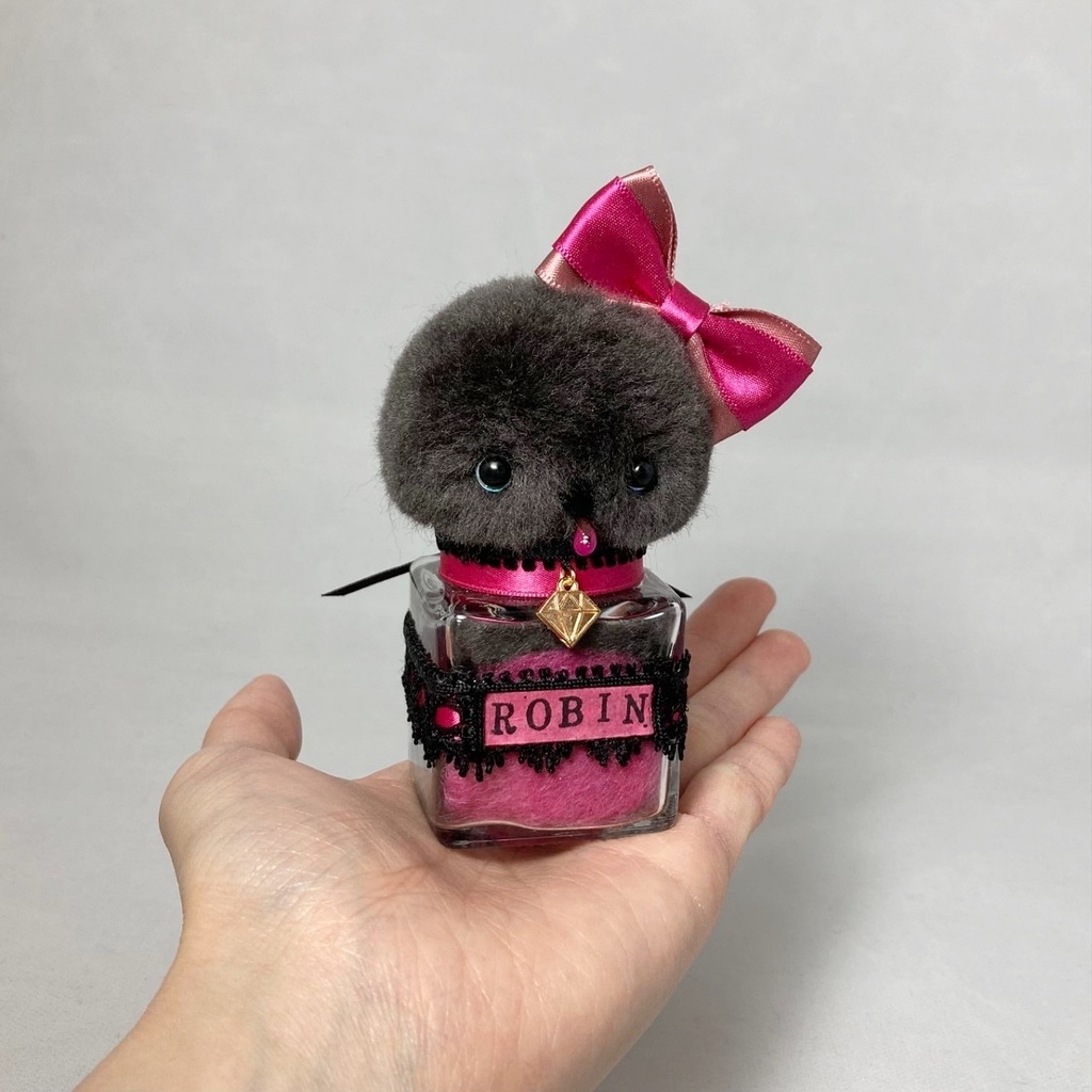 インクのピンクロビン