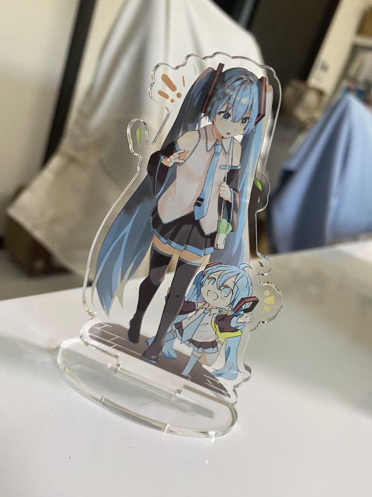 コラボアクスタ