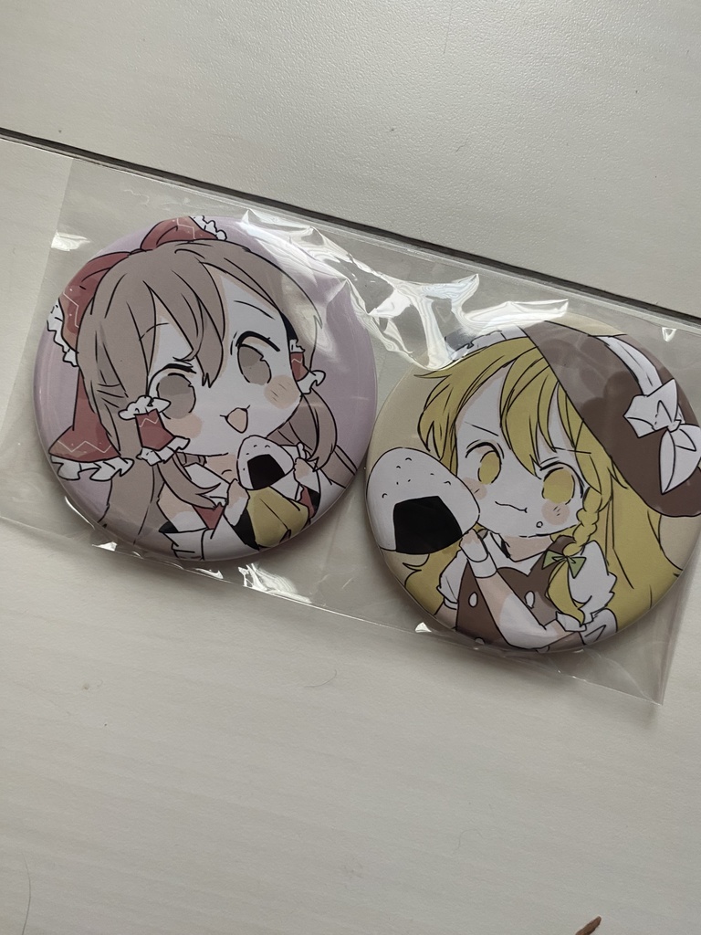 れいまりおにぎり缶バッジセット