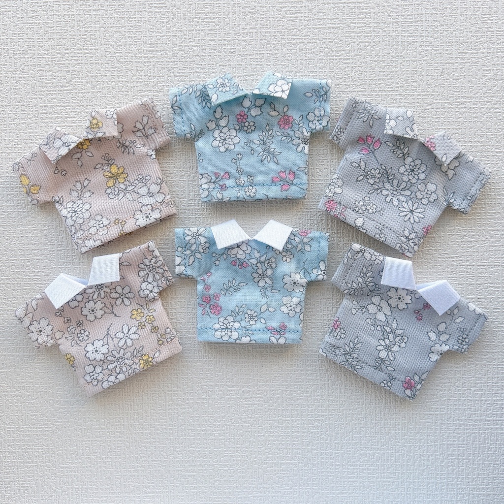 ニュアンスカラーなお花柄シャツ