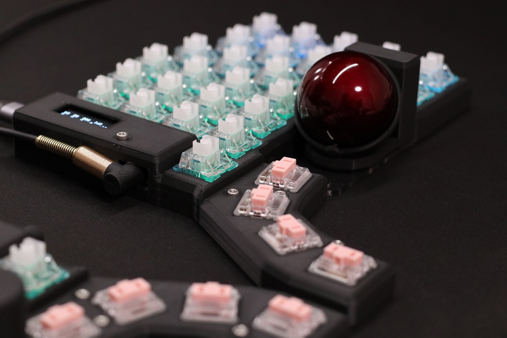 (旧モデルにつき生産終了)自作キーボード mtk64e 完成品