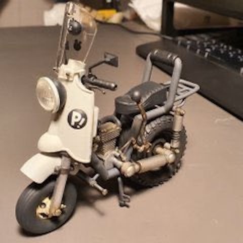 1: 12 JUNK RIDER GIRL