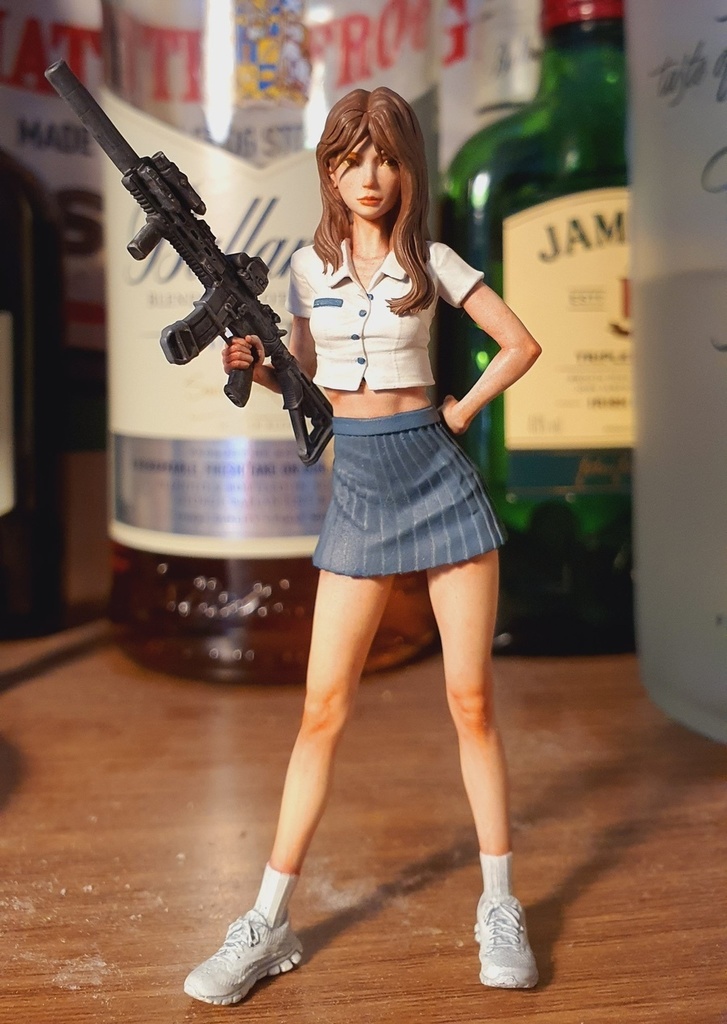 1: 20 RIFLE GIRL
