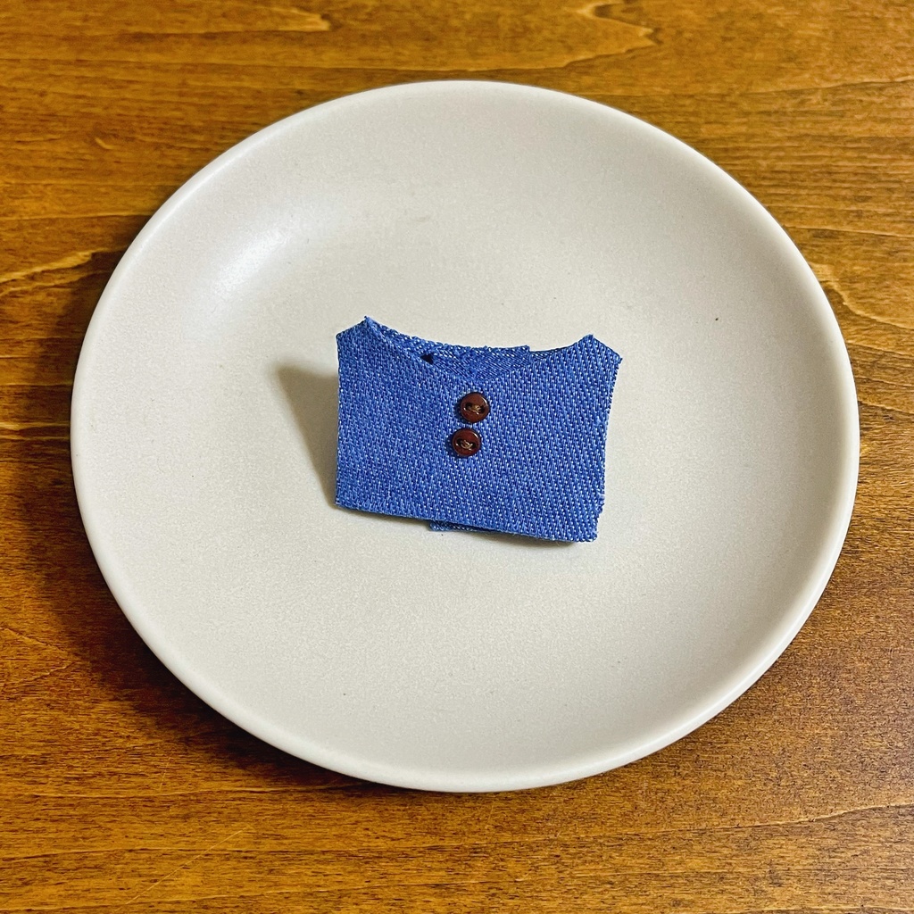 デニム風ベスト