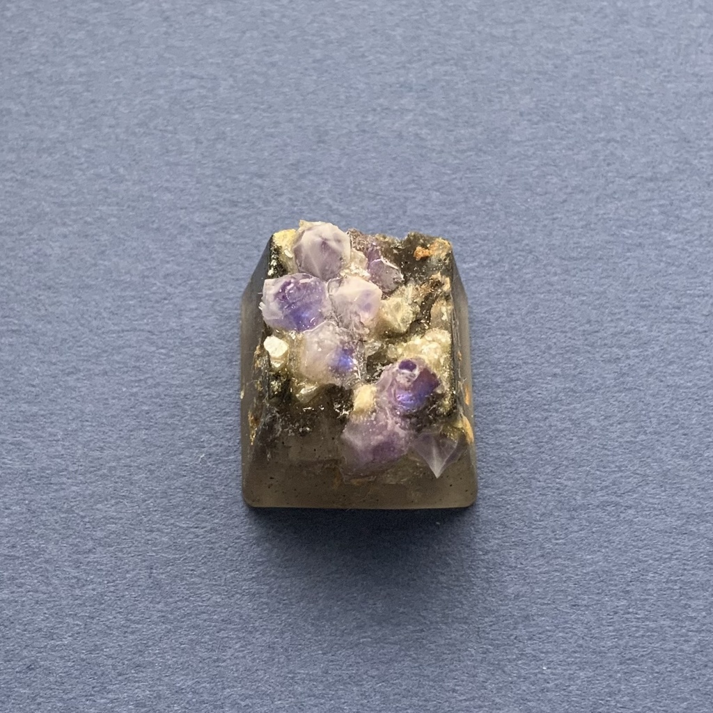 アメジストのキーキャップ Sirius Amethyst Keycap
