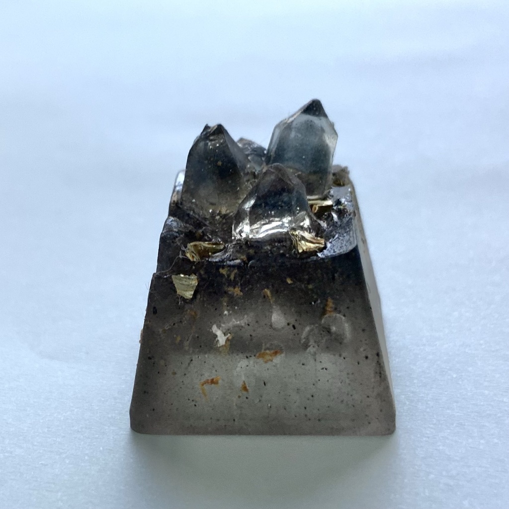 黒水晶クラスターのキーキャップ Black Quartz Crystal Cluster Keycap