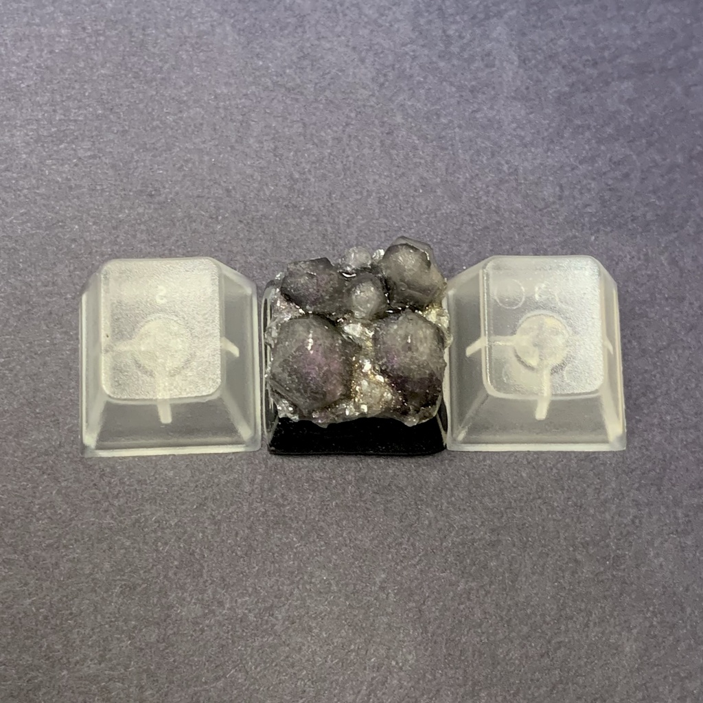 水晶のキーキャップ a