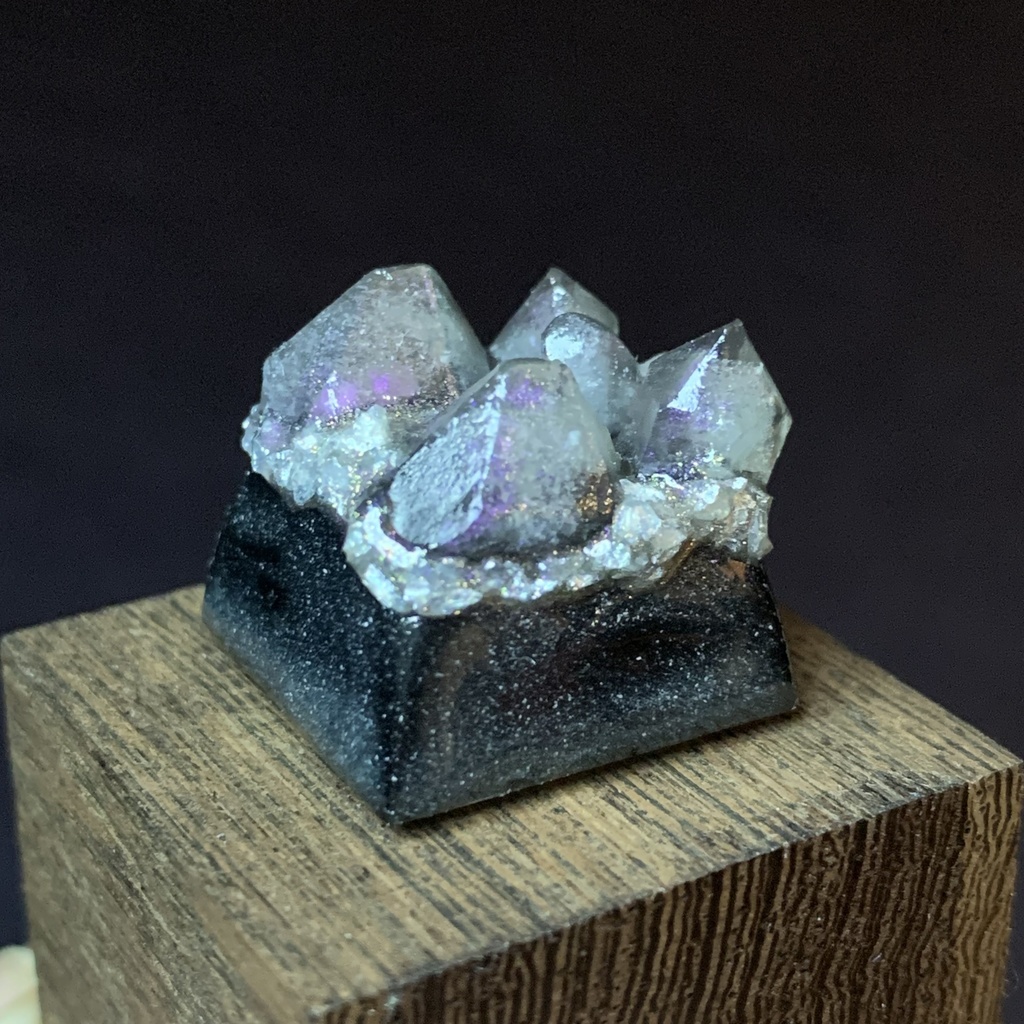 水晶のキーキャップ a