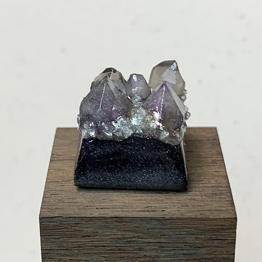 水晶のキーキャップ a