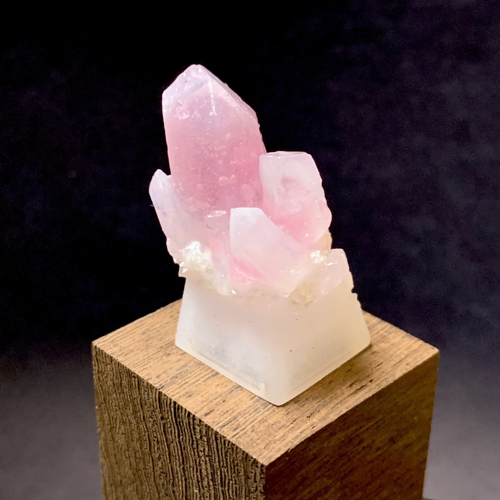 ピンククォーツのキーキャップ a