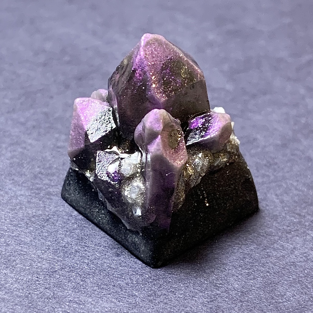 紫水晶のキーキャップ c