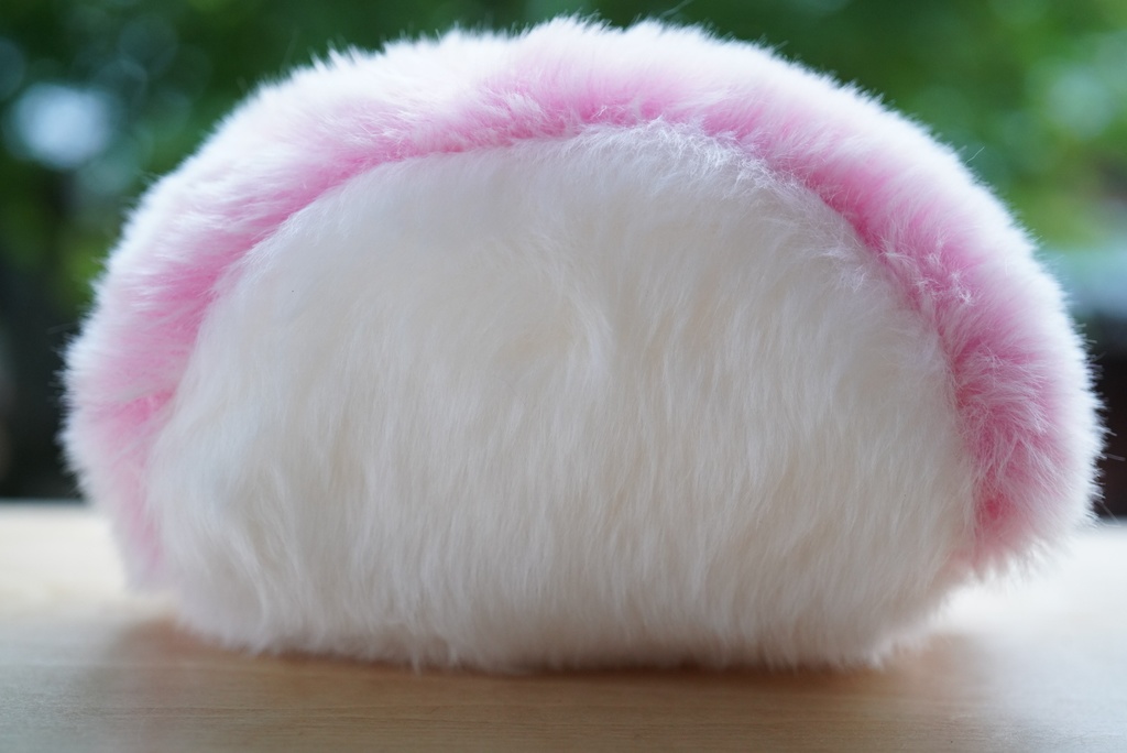 かまぼこのぬいぐるみ