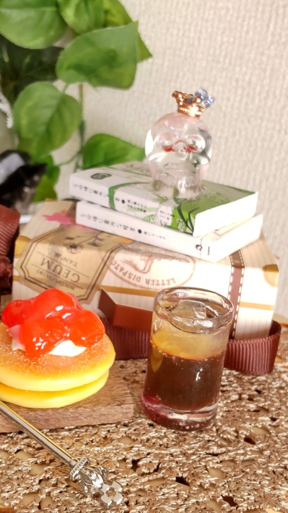 【お値段改定🪄】1/3ドールサイズ★ミニチュアドリンク(4種類)🍹カラフルで爽やかな、涼しげなドリンクはいかがですか✨