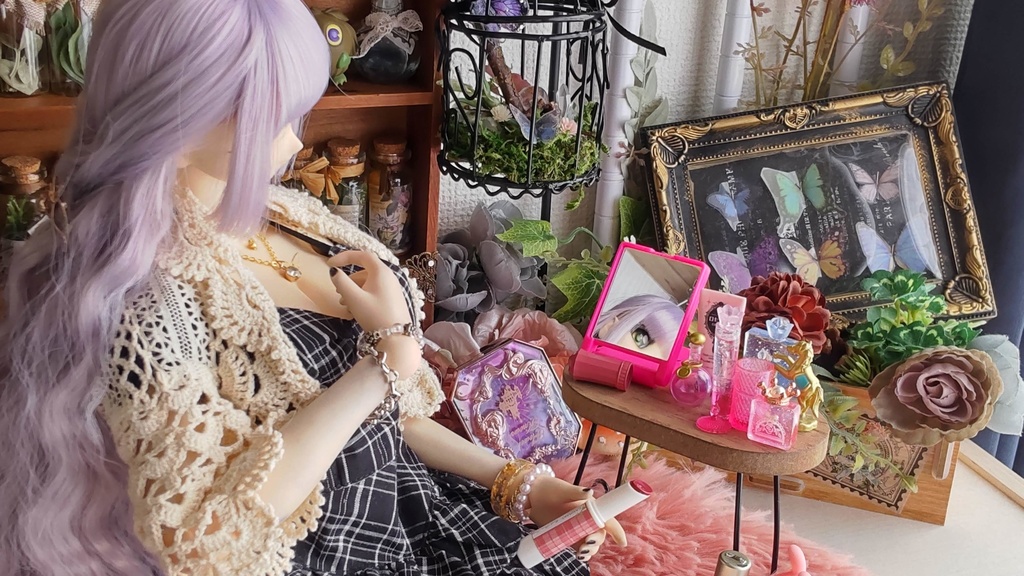 ドールサイズ*コスメ風3点セット①★5種類/あなたのドールさんには、何色がお似合いですか✨