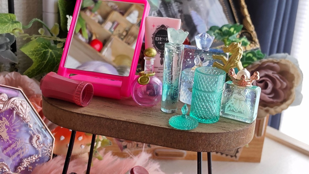 ドールサイズ*コスメ風3点セット①★5種類/あなたのドールさんには、何色がお似合いですか✨