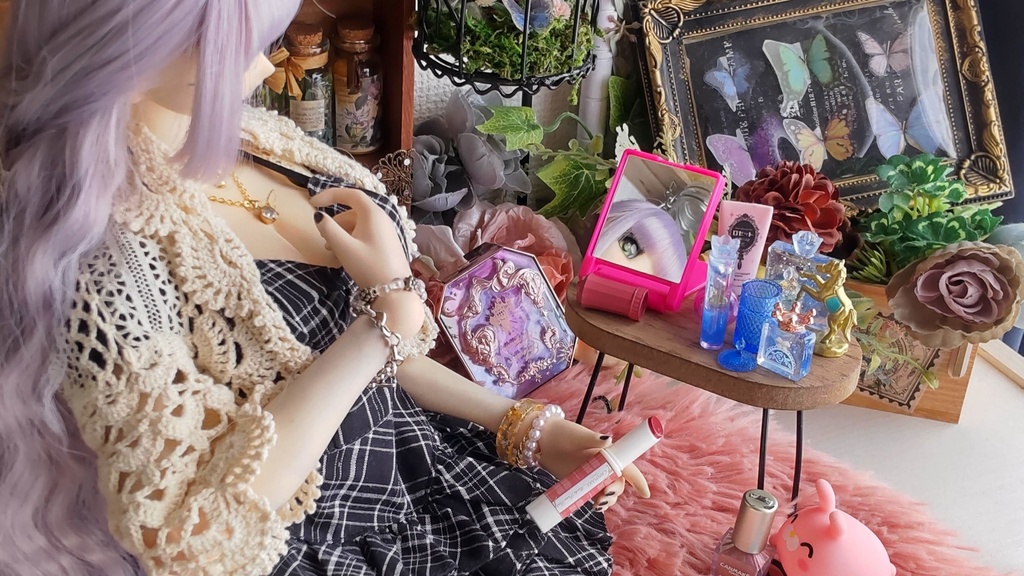 ドールサイズ*コスメ風3点セット①★5種類/あなたのドールさんには、何色がお似合いですか✨