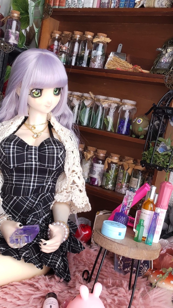 ドールサイズ*コスメ風3点セット②★5種類/あなたのドールさんには、何色がお似合いですか✨