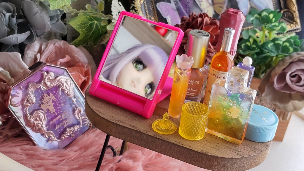 ドールサイズ*コスメ風3点セット②★5種類/あなたのドールさんには、何色がお似合いですか✨