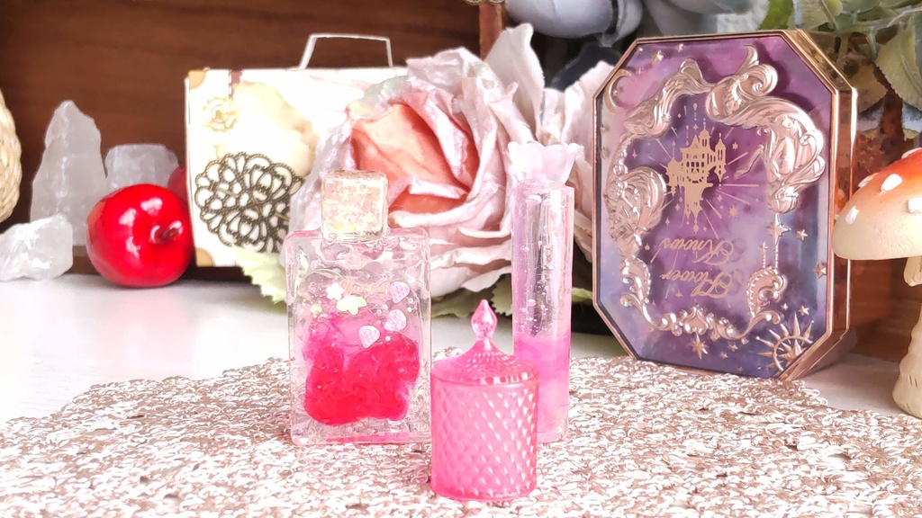 ドールサイズ*コスメ風3点セット②★5種類/あなたのドールさんには、何色がお似合いですか✨