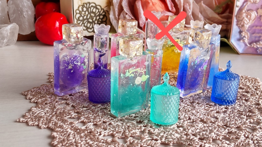 ドールサイズ*コスメ風3点セット②★5種類／あなたのドールさんには、何色がお似合いですか✨