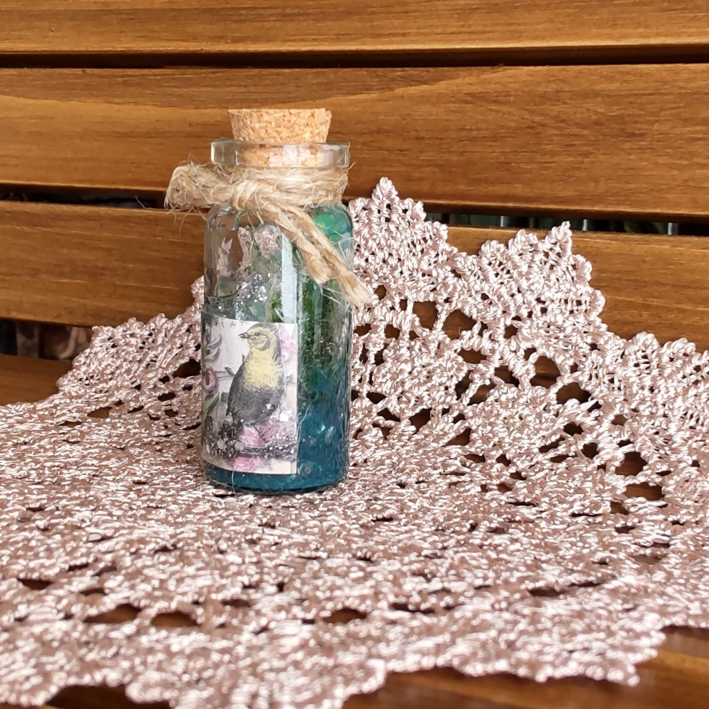 【小瓶】魔法の国の秘薬✨(5種類)★1/3ドールサイズ/【小瓶】(組合せ自由)2つご購入でミニトランクに入れてお届けします♪