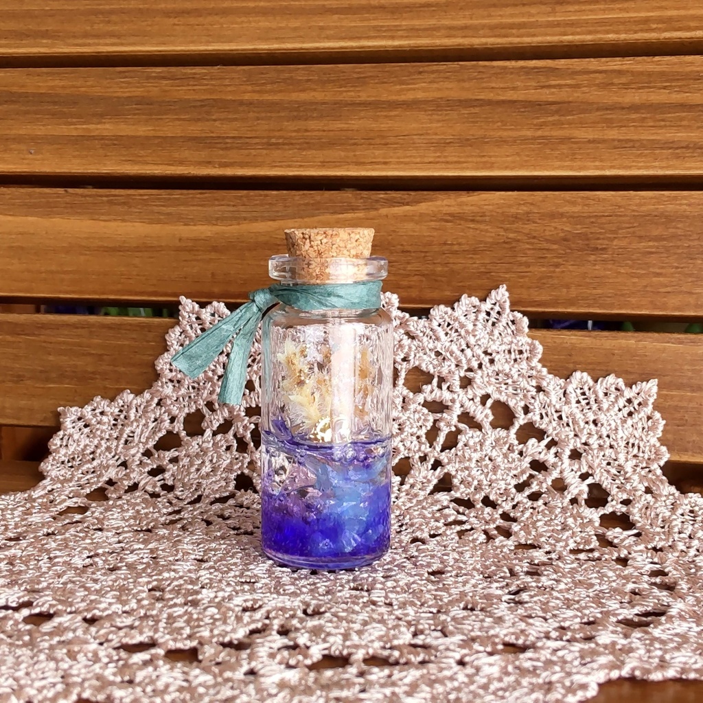 【小瓶】魔法の国の泉✨(5種類)★1/3ドールサイズ/【小瓶】(組合せ自由)2つご購入でミニトランクに入れてお届けします♪