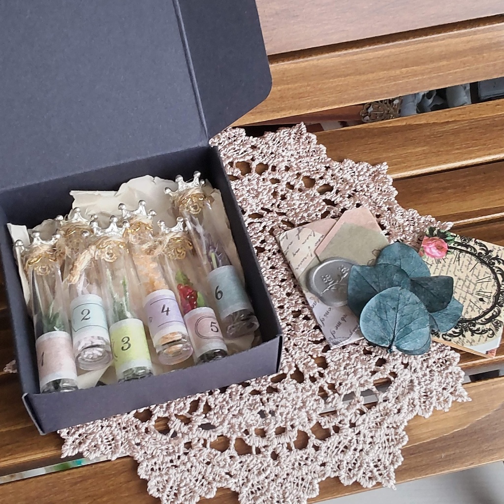 【お値段改定🪄】魔女の棚の薬草&毒草🌿✨標本6本セット(2種類)★1/3ドールサイズ/BOXにお入れしてお届けします♪