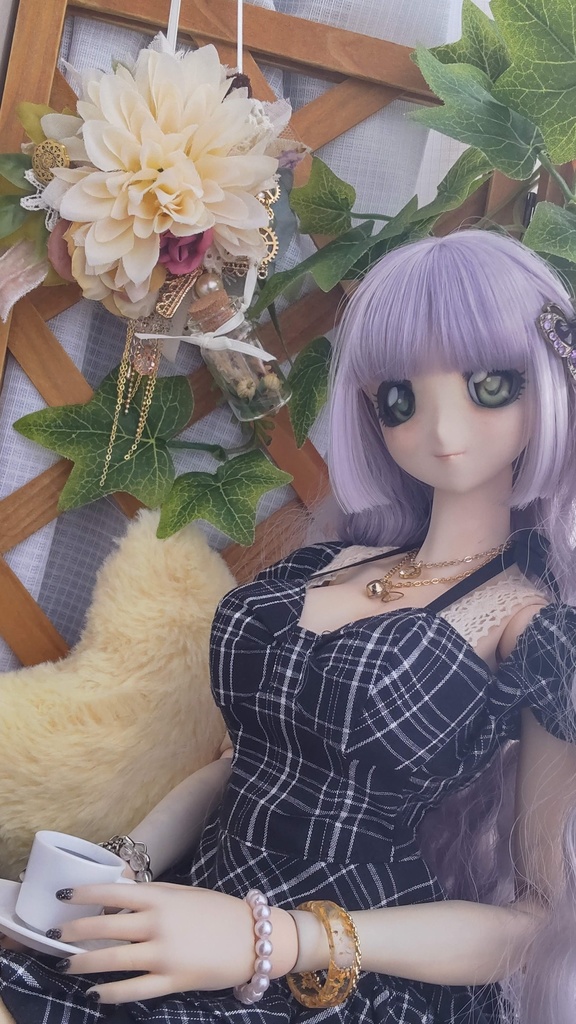 【年末SALE‼️送料無料】1/3ドールサイズ★フラワーポシェット/不思議な植物の入った小瓶を下げて、お散歩や冒険に出掛けてみませんか🌿🎶