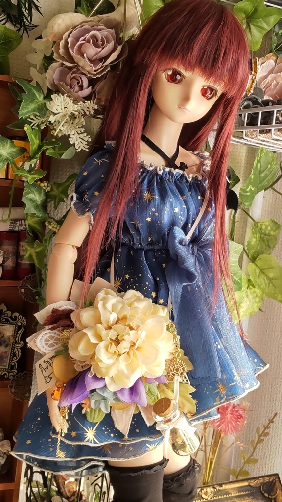 【年末SALE‼️送料無料】1/3ドールサイズ★フラワーポシェット/不思議な植物の入った小瓶を下げて、お散歩や冒険に出掛けてみませんか🌿🎶