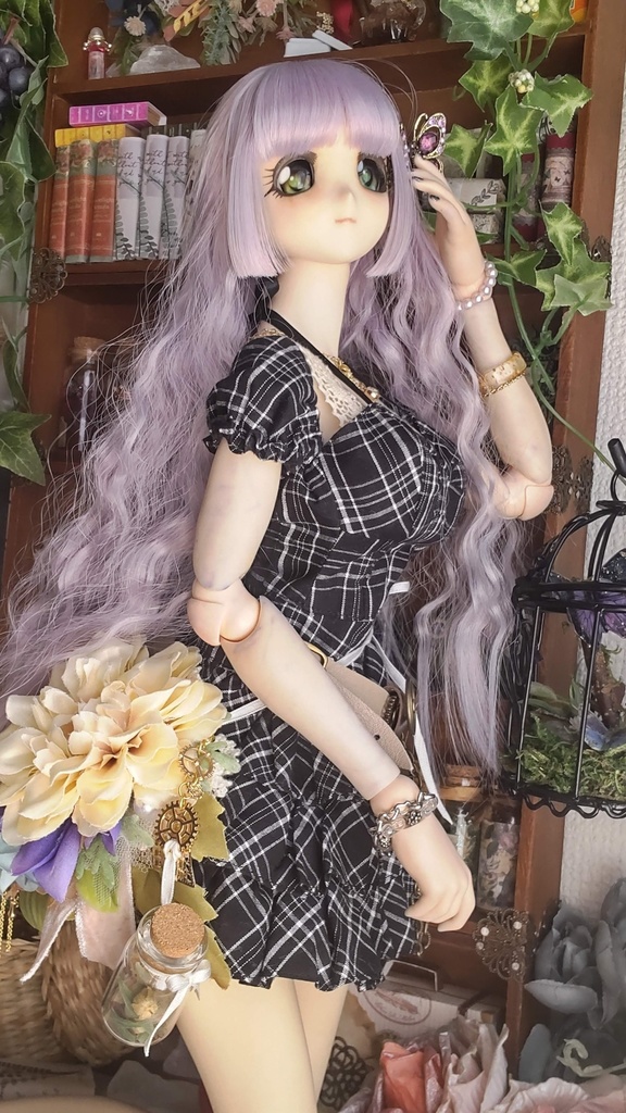 【年末SALE‼️送料無料】1/3ドールサイズ★フラワーポシェット/不思議な植物の入った小瓶を下げて、お散歩や冒険に出掛けてみませんか🌿🎶