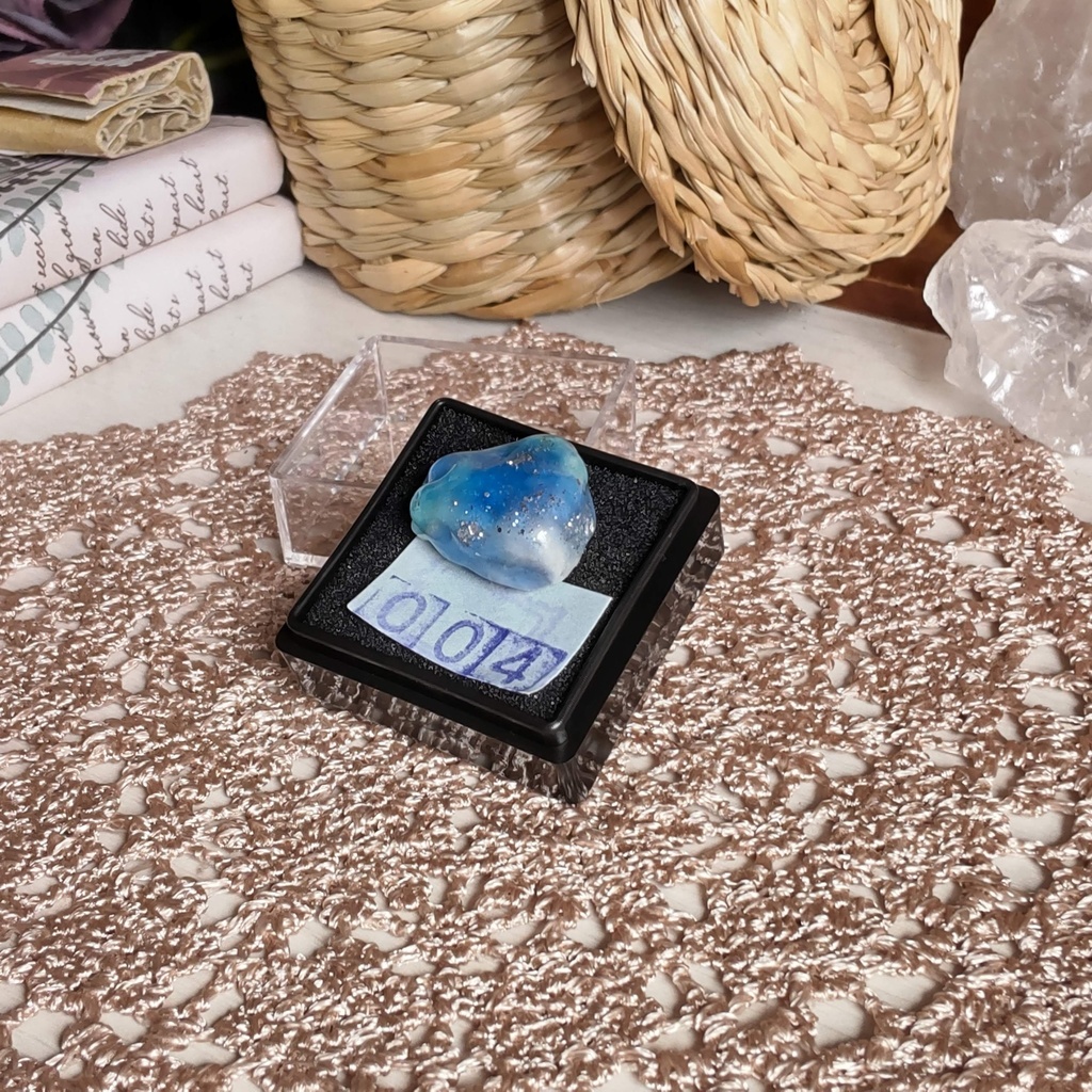 【お値段改定🪄】✨💎✨魔法石の鉱石標本★No,001〜No,008(8種類)/この世に二つと同じ物はない、不思議な力が宿った魔法石の鉱石標本です(*´ω`*)