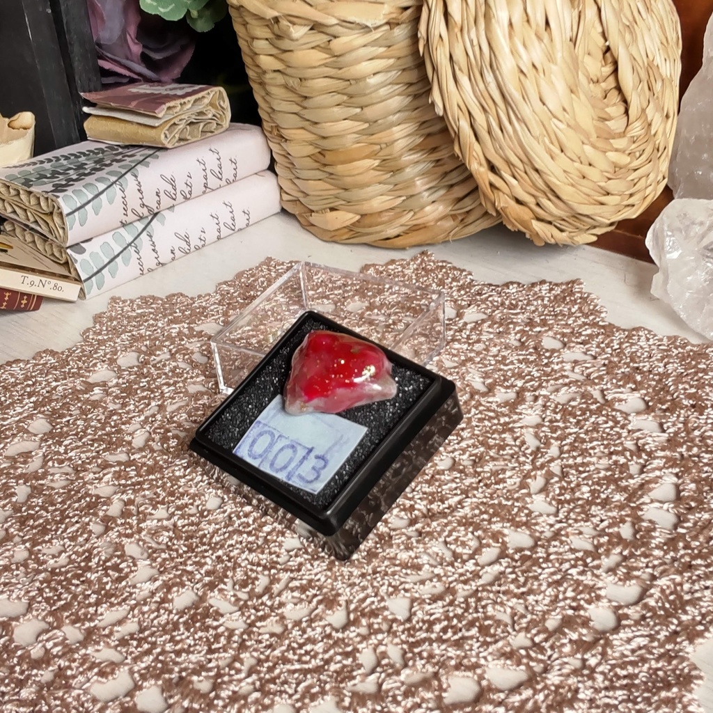 【お値段改定🪄】✨💎✨魔法石の鉱石標本★No,001〜No,008(8種類)/この世に二つと同じ物はない、不思議な力が宿った魔法石の鉱石標本です(*´ω`*)