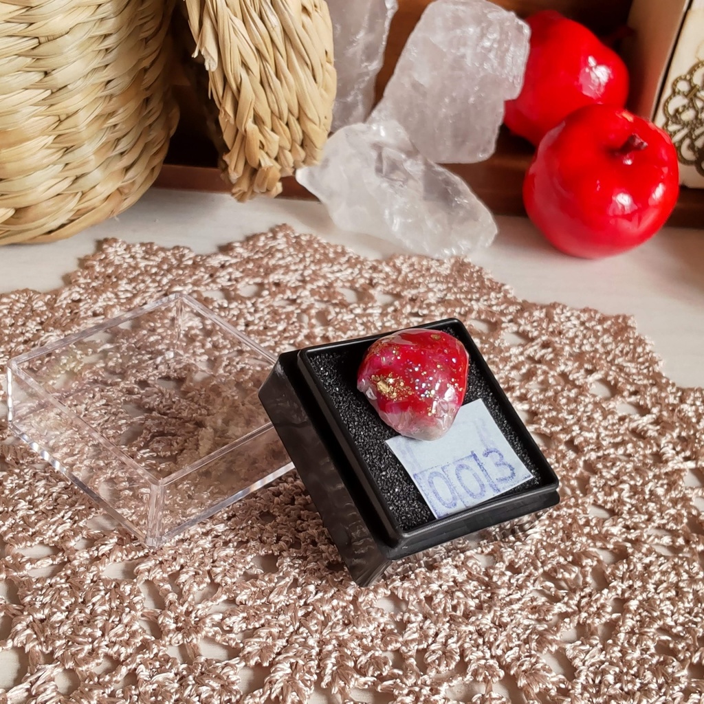 【お値段改定🪄】✨💎✨魔法石の鉱石標本★No,001〜No,008(8種類)/この世に二つと同じ物はない、不思議な力が宿った魔法石の鉱石標本です(*´ω`*)