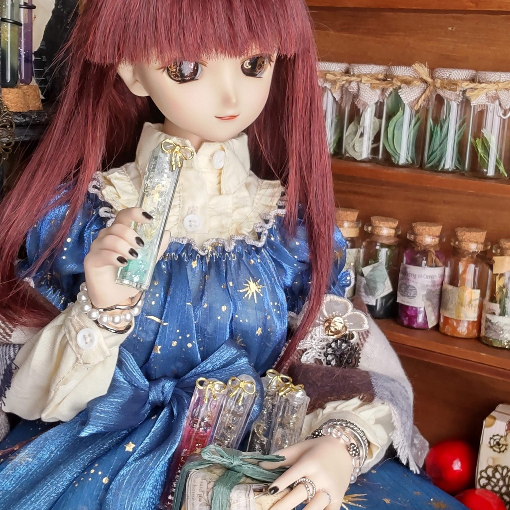 【お値段改定🪄】🌟小さく儚いキラメキの世界(5種類)★1/3ドールサイズ/小さな小さなボトルに詰めた、儚くも美しい世界をあなたへ✨