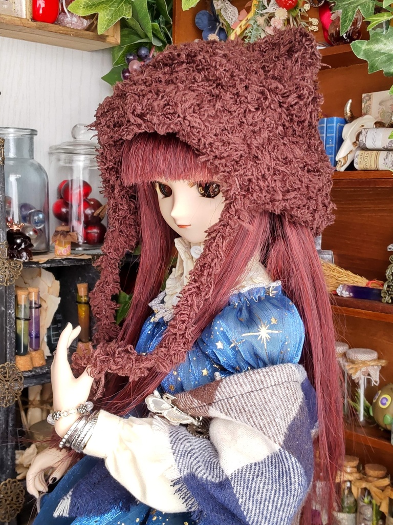 【年末SALE‼️】手編み*クマさん帽子★1/3ドールサイズ(DD・SDなど)/肌寒い季節、お耳が可愛いもふもふな帽子で暖まりましょう🐻✨