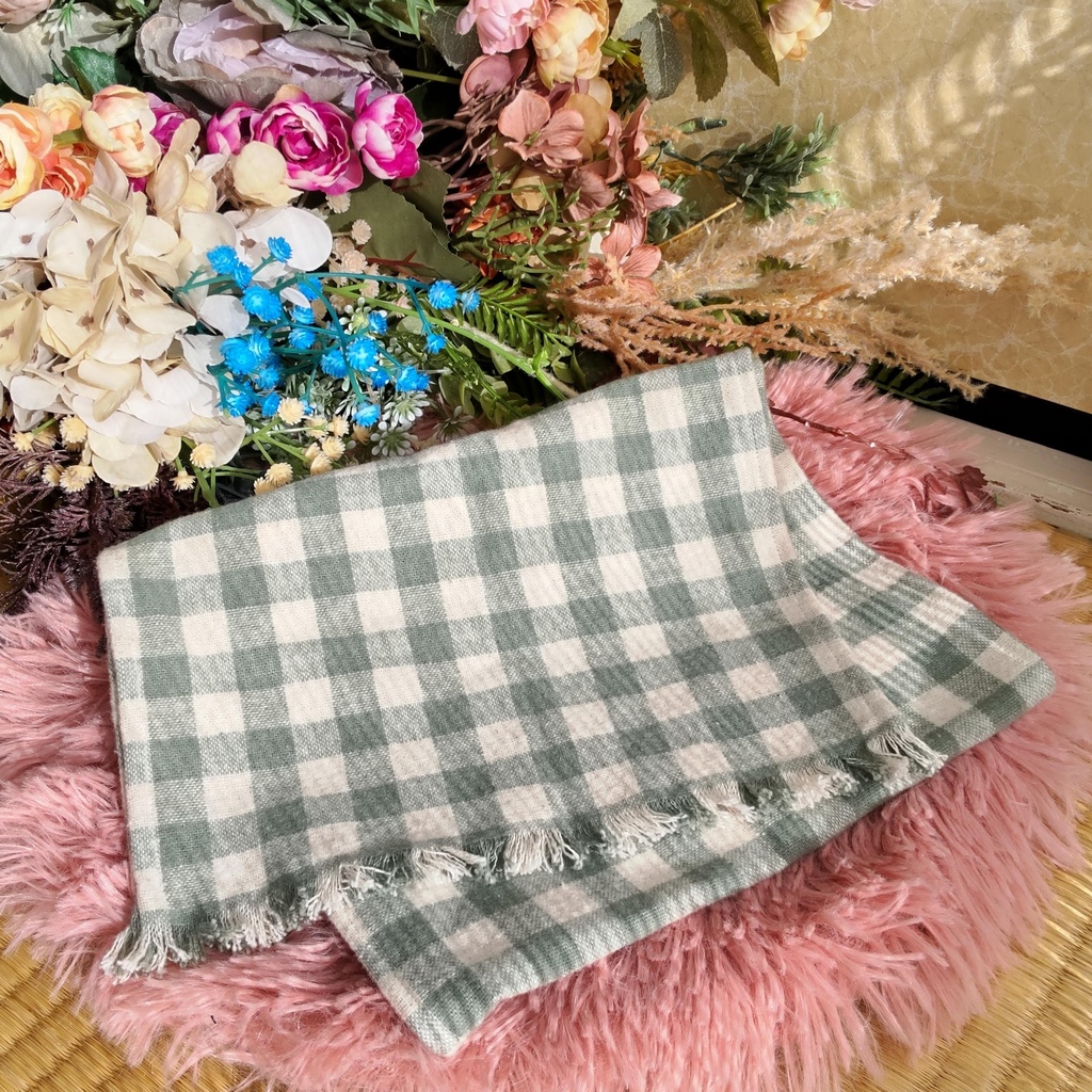 1/3ドールサイズ(DD・SDなど)★大判ストール*ギンガムチェック2種/暖かくて、一枚あると便利な大判ストールはいかがですか🎀