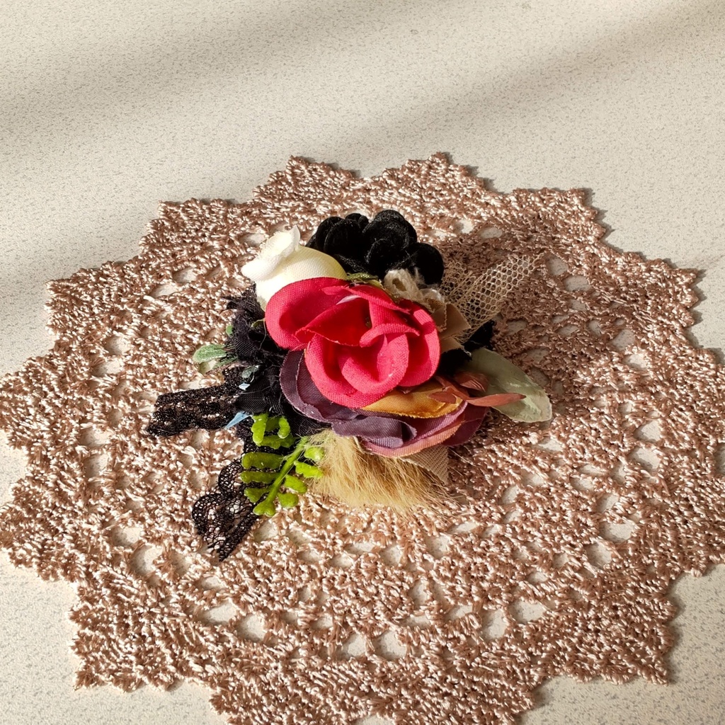 【年末SALE‼️送料無料】1/3ドールサイズ(DD・SDなど)★磁石式ヘッドドレス★3種類/可愛らしいブーケのようなヘッドドレスをどうぞ💐