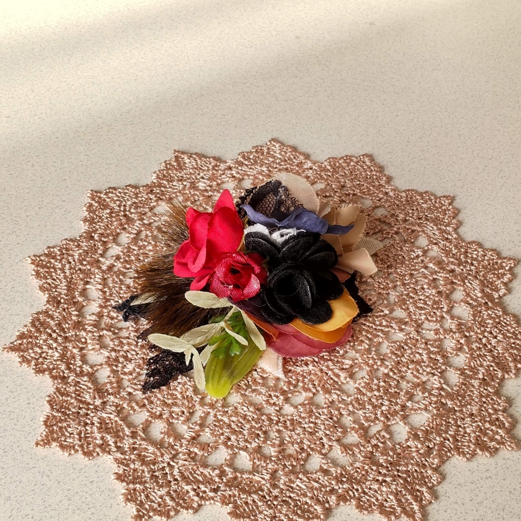 【年末SALE‼️送料無料】1/3ドールサイズ(DD・SDなど)★磁石式ヘッドドレス★3種類/可愛らしいブーケのようなヘッドドレスをどうぞ💐