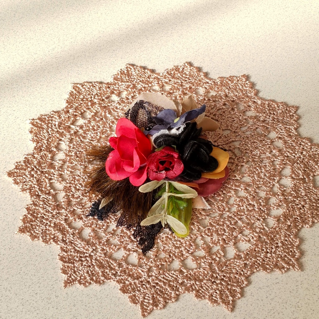 【年末SALE‼️送料無料】1/3ドールサイズ(DD・SDなど)★磁石式ヘッドドレス★3種類/可愛らしいブーケのようなヘッドドレスをどうぞ💐