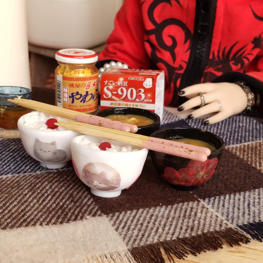 1/3ドールサイズ * 朝ごはん(梅干しごはん・お味噌汁・お箸)セット★お味噌汁2種類/ザ・和風な朝ごはんを是非どうぞ🍚✨