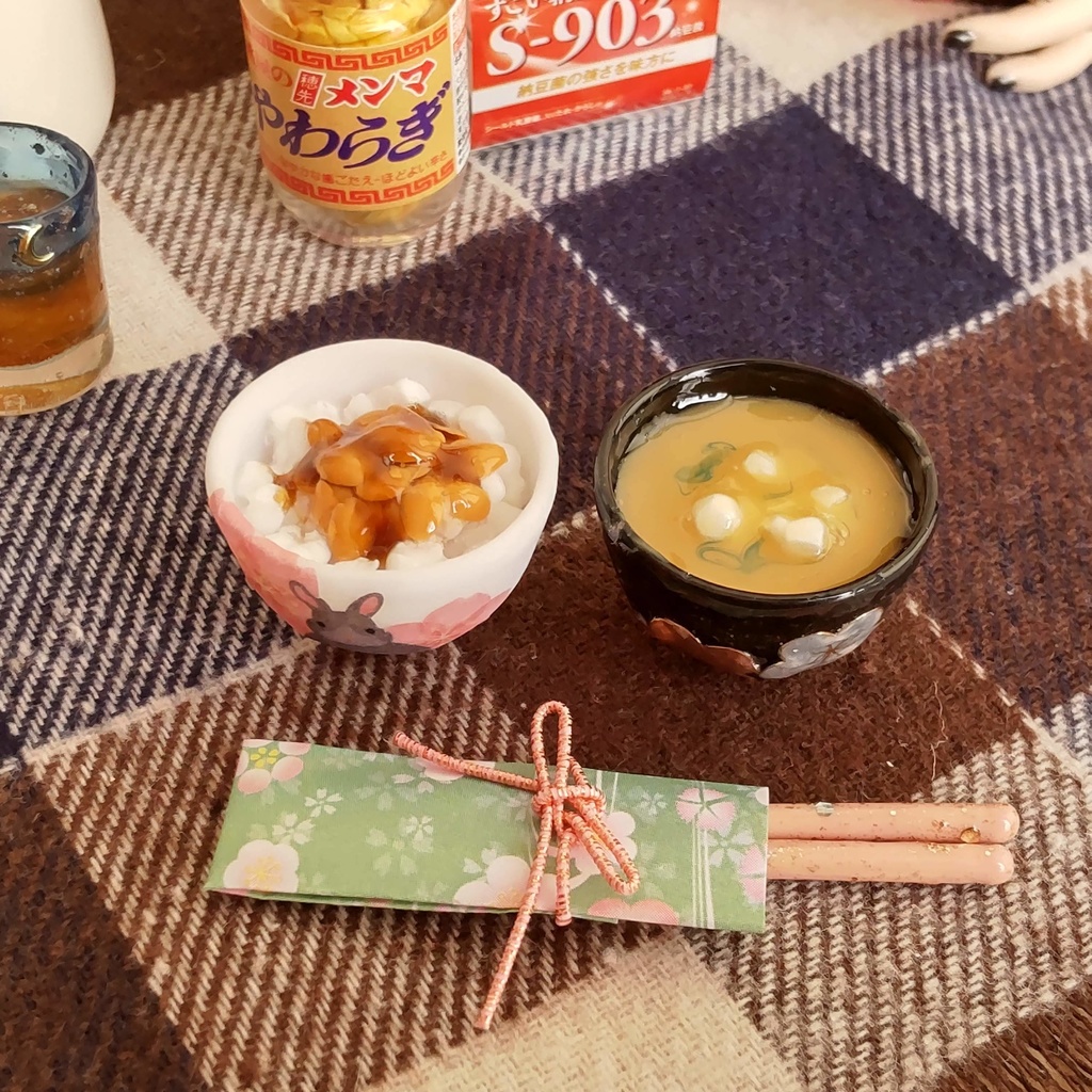 1/3ドールサイズ 🌸 春の朝ごはん(ごはん・お味噌汁・お箸)セット★ごはん2種類/ザ・和風な朝ごはんを是非どうぞ🍚✨