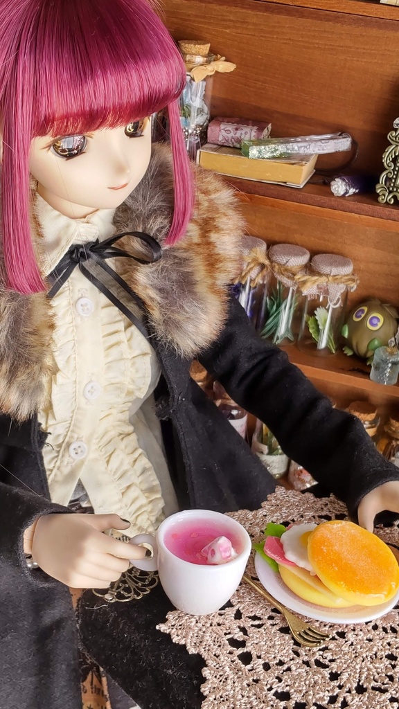 【お値段改定🪄】1/3ドールサイズ(DD・SDなど)さくらラテ★レジン作品/あなたのドール達に温かそうな飲み物をどうぞ☕