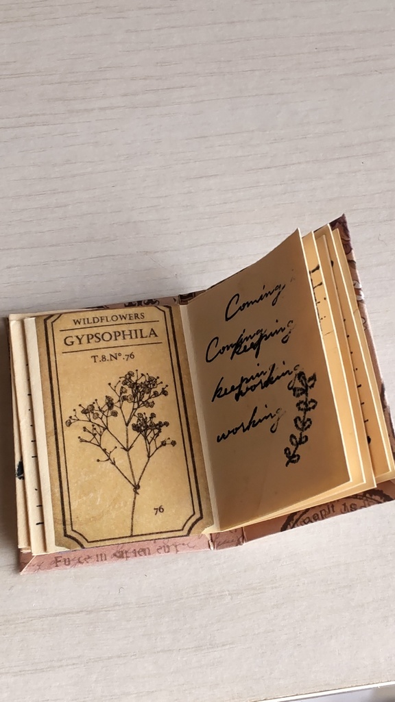 【お値段改定🪄】1/3ドールサイズ(SD、DDなど)魔法道具セット★妖精との契約①/魔法陣やノートなど魔法道具のセットです📜🔯✨