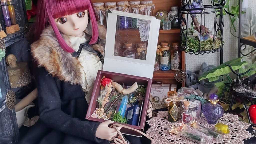 1/3ドールサイズ(SD、DDなど)妖精の国のセット/ゴシックでメルヘンな小瓶などのセットです📜🌿✨