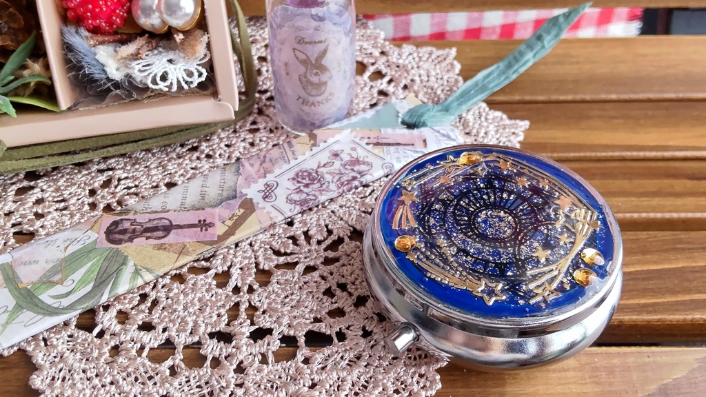 【お値段改定🪄】白き魔女の贈り物/ゴシックでメルヘンなBOXやピルケースなどのセットです📜🌿✨