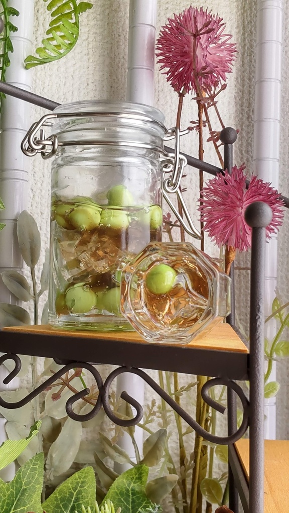 【年末SALE‼️】梅酒瓶とロックグラスのセット(2種類)★1/3ドールサイズ(DD・SDなど)レジン作品/しっとり大人の魅力あふれるドール撮影にいかがですか🍻✨