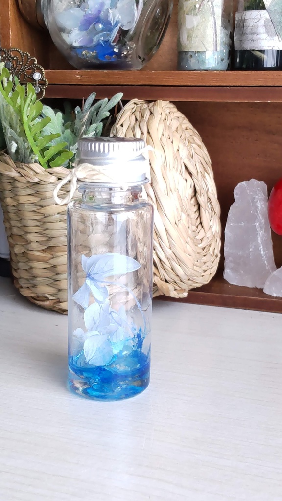 妖精の国のお花を綴じ込めた小瓶✨(3種類)/可愛らしいお花を綴じ込めた小瓶をあなたのお部屋に…💐