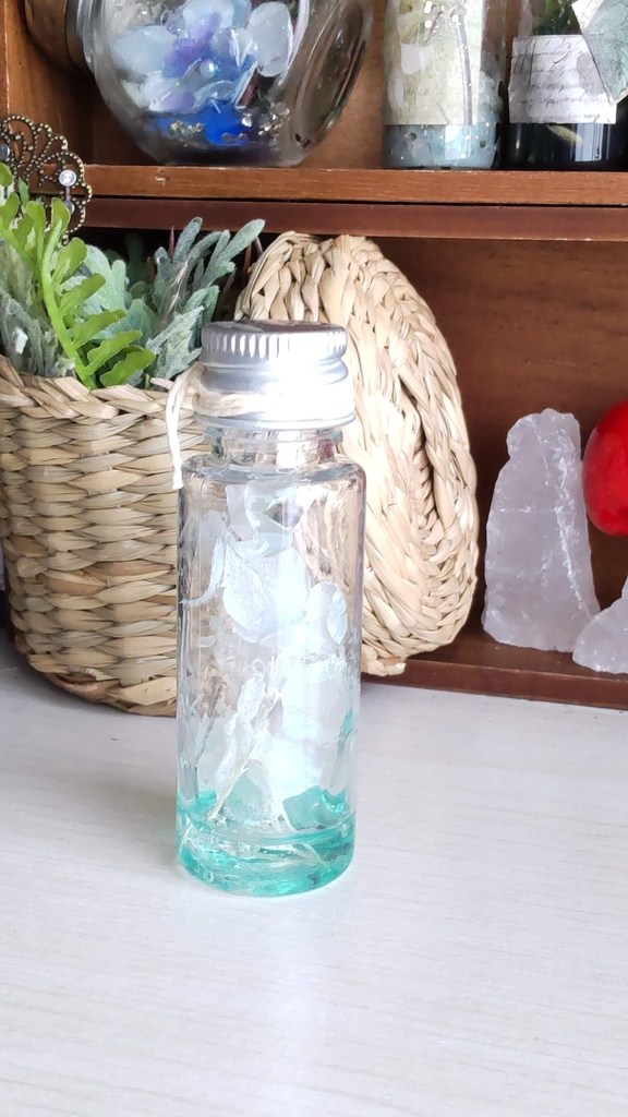 妖精の国のお花を綴じ込めた小瓶✨(3種類)/可愛らしいお花を綴じ込めた小瓶をあなたのお部屋に…💐